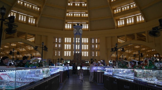 Dentro do Mercado Central